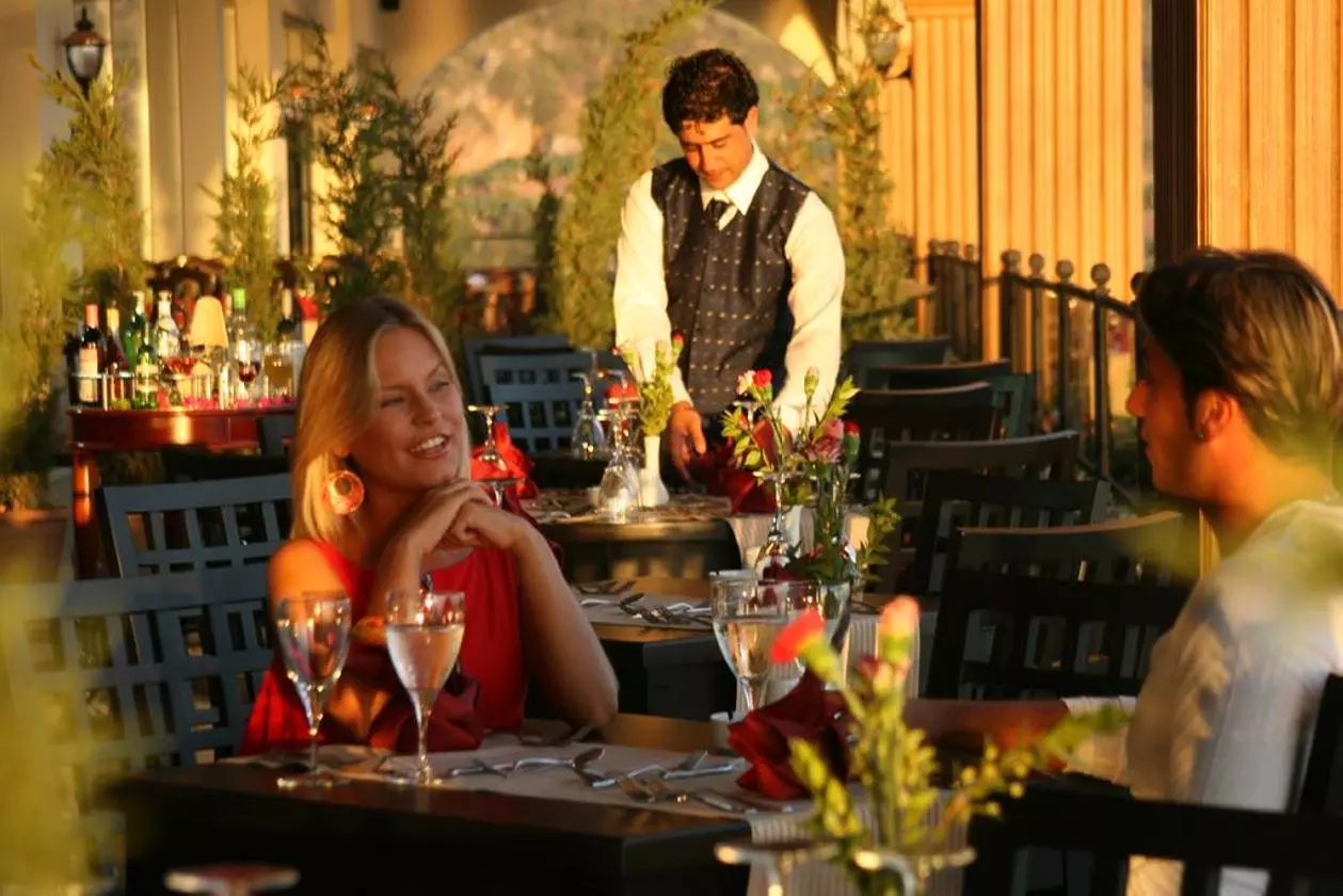 UTOPIA_SHABAVIZ (20).jpg